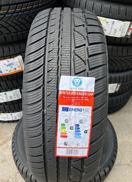 Leao Winter Defender UHP 205/50R17 93V