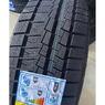 HABILEAD SnowShoes AW33 215/60R17 96H