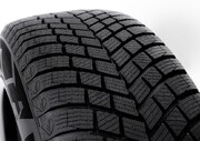 Pirelli Ice Zero Friction 3 215/55R17 98H